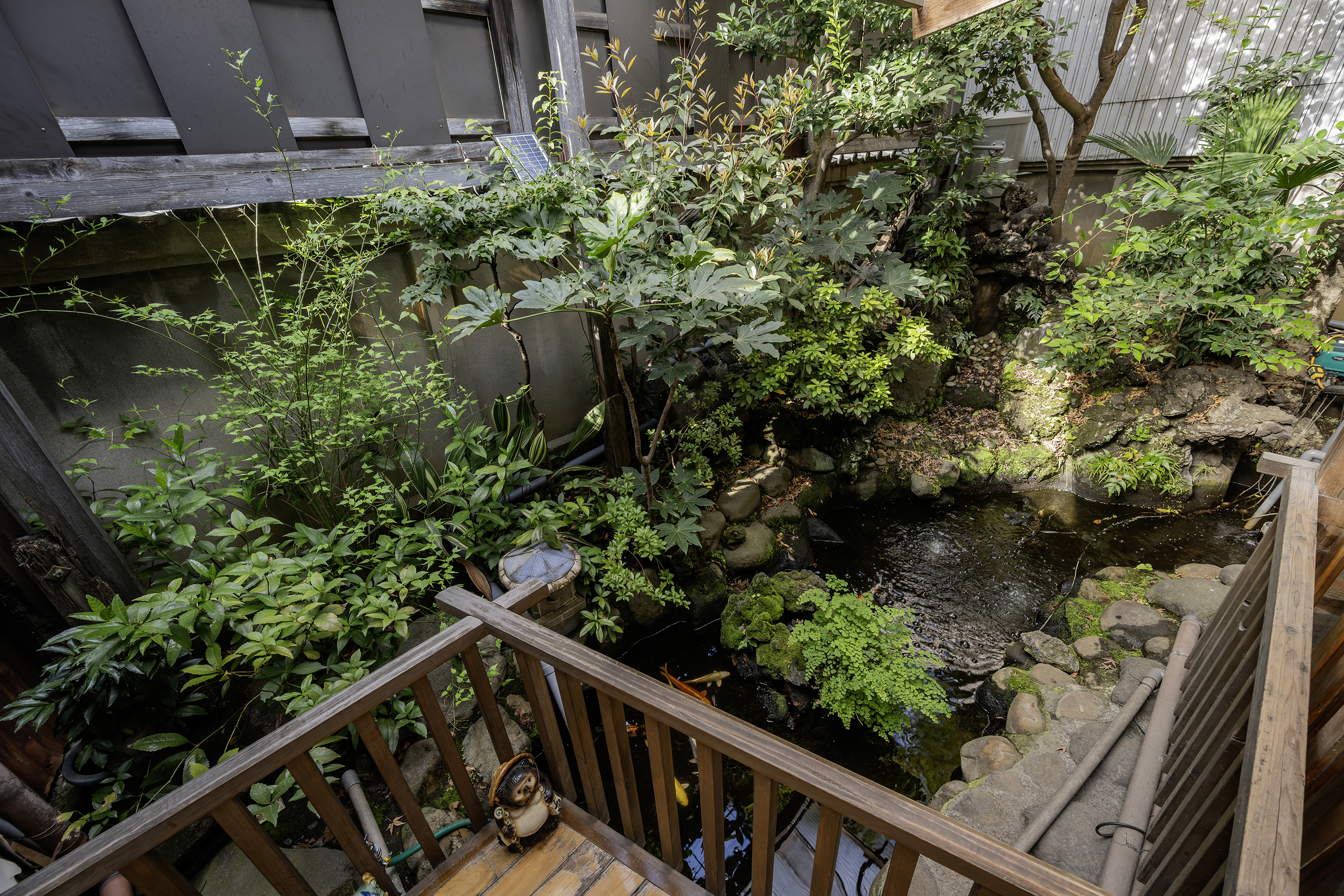 稲荷湯ディスクリプション